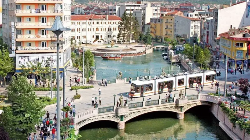 Eskişehir’de Haftalık Hava Durumu: Pazartesi ve Salı Sıcaklıklar 31 Derece