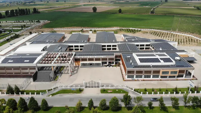 Özel EOSB Mesleki ve Teknik Anadolu Lisesi'ne Rekor Başvuru: 1168 Öğrenci Sınırda