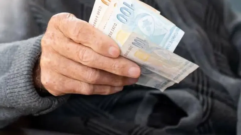 En Düşük Emekli Aylığı Yükseldi