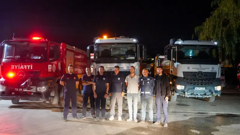 Eskişehir İtfaiyesi, Orman Yangınına Destek İçin Yola Çıktı