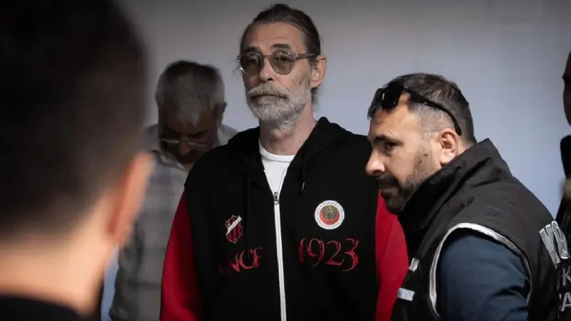 Etimesgut Belediye Başkanı Beşikçioğlu ve 39 Kişi Tutuklandı
