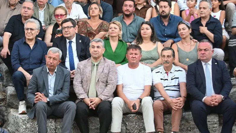 Başkan Ataç'tan Troya'da sanat ve barış vurgusu