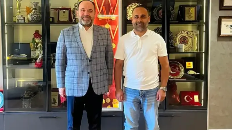 Anadolu Üniversitesi Genel Sekreteri Ecevit Öksüz'den Yıldırım'a Ziyaret