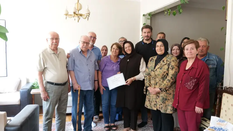 Milletvekili Ayşen Gürcan Odunpazarı'nda Hane Ziyaretlerinde Bulundu