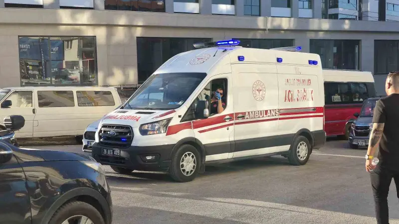 Eskişehir’de bir aracın çarptığı 12 yaşındaki çocuk yaralandı