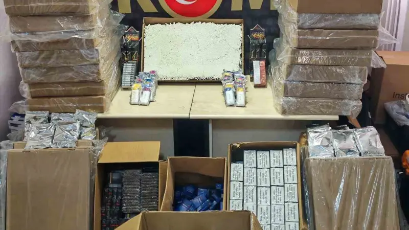 Bilecik’te 108 bin 380 doldurulmuş makaron ele geçirildi