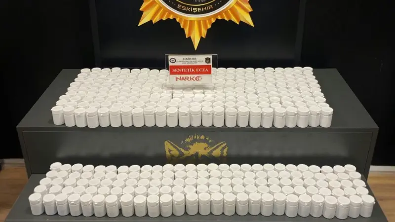 Eskişehir’de 24 bin 38 sentetik ecza hap ele geçirildi: 1 tutuklama