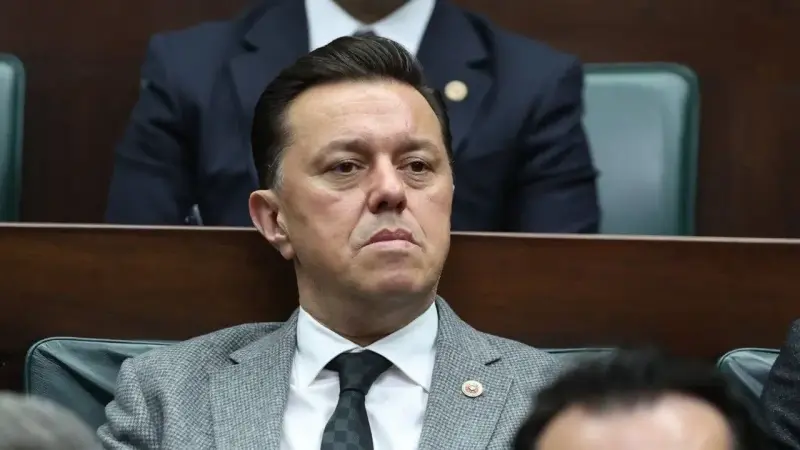 Milletvekili Nebi Hatipoğlu 3 Bin Liralık Ek Ücrete Tepki Gösterdi
